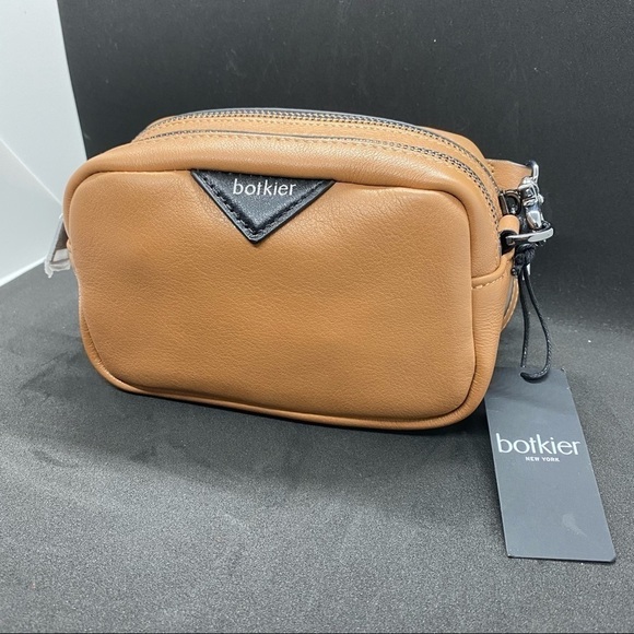 Botkier Small Leather mini camera Crossbody Bag - Picture 1 of 9